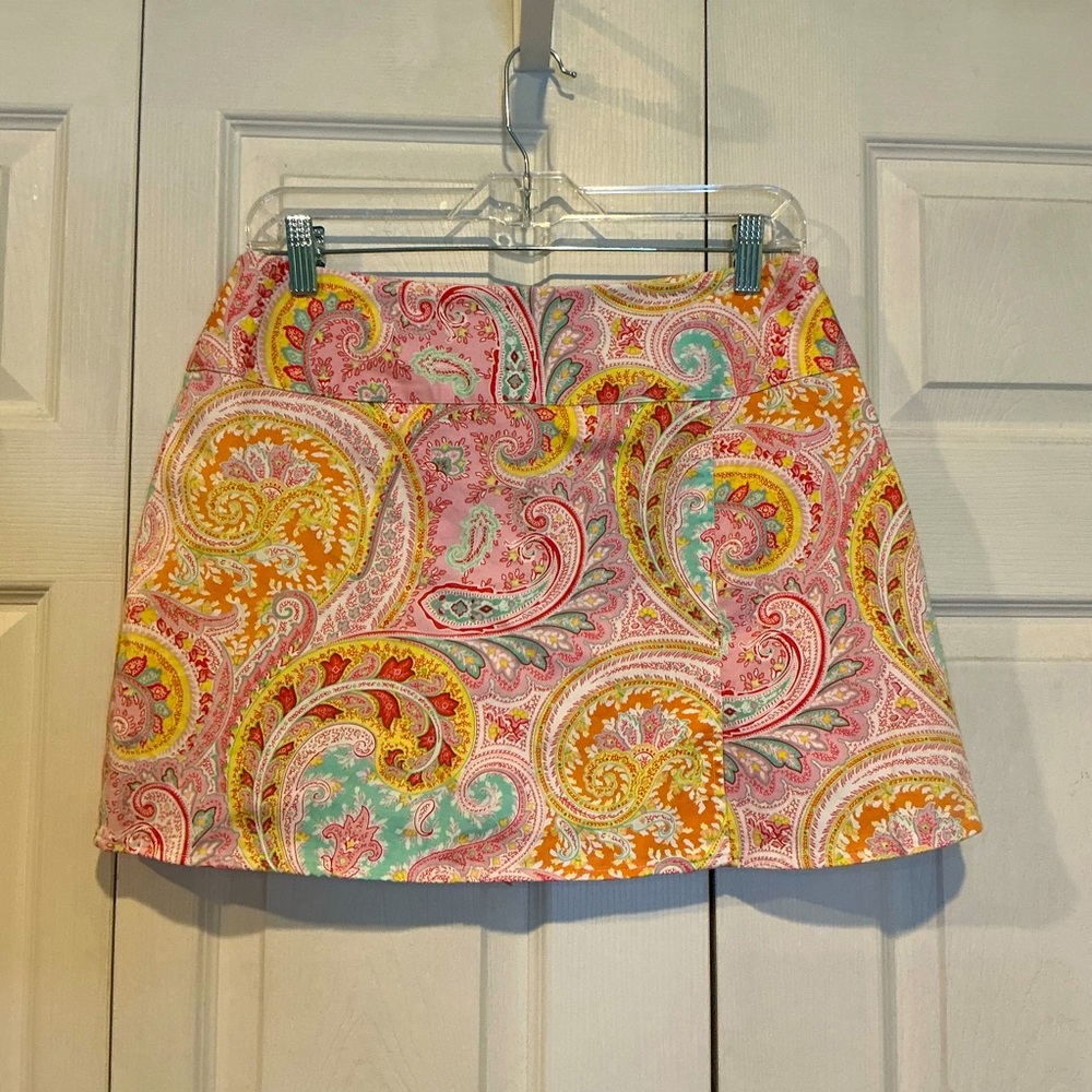 🐸🐸🐸 Bushwhacker Pastel Paisley Skort - Size 6